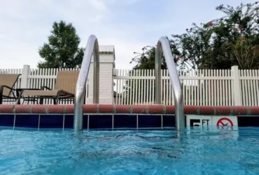 Metal Pool Fence